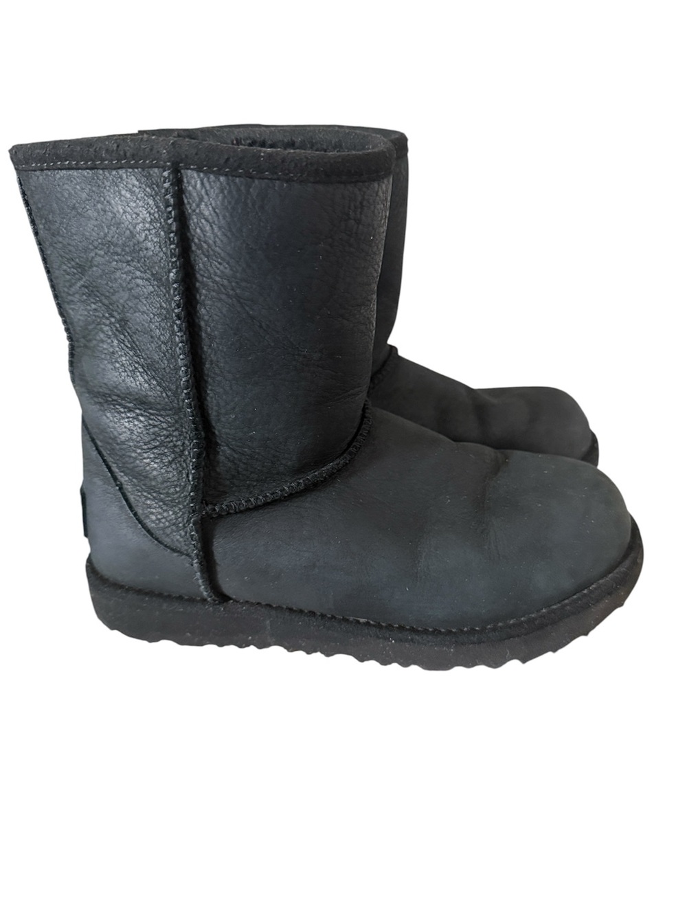 UGG Classic Black Sheepskin Boots Kids Girls Size 1